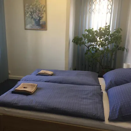 Blue In Beautiful Style Garden With Atmosphere Apartment *